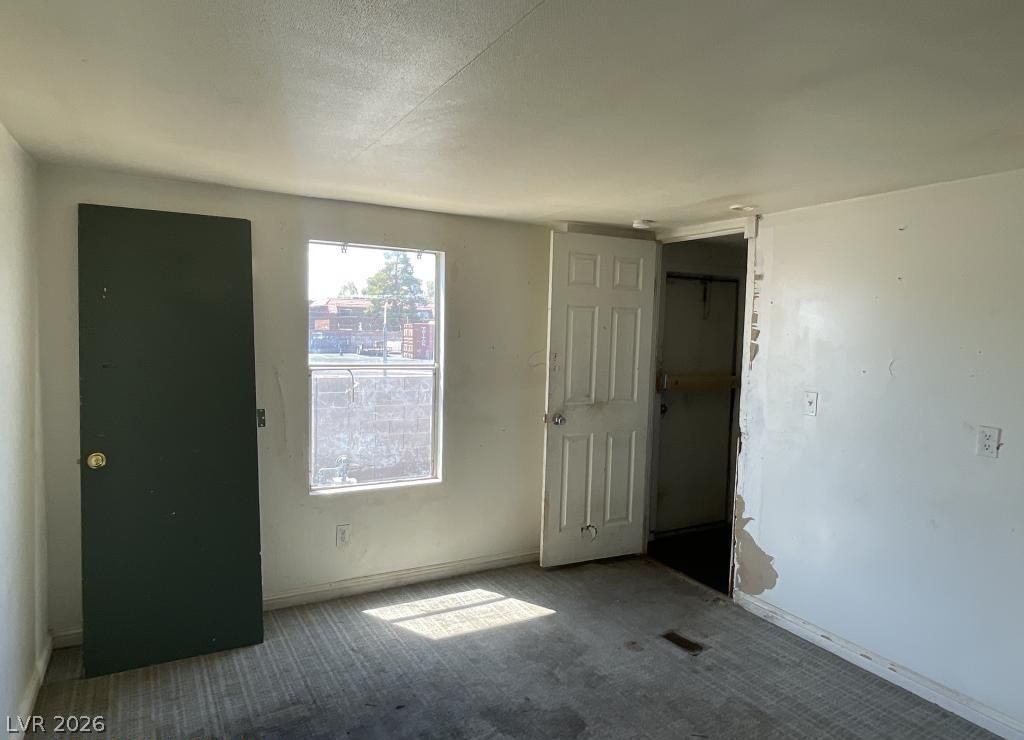 3668 Fort McHenry Drive, Las Vegas, NV 89122 — photo 5