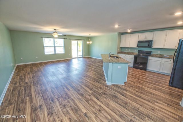 7217 Cameron Trace Drive, Wilmington, NC 28411