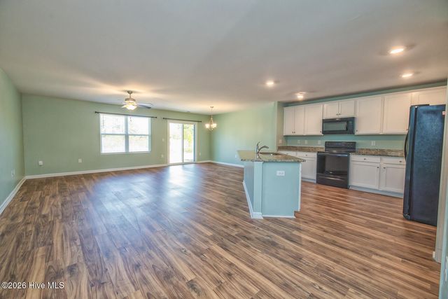 7217 Cameron Trace Drive, Wilmington, NC 28411