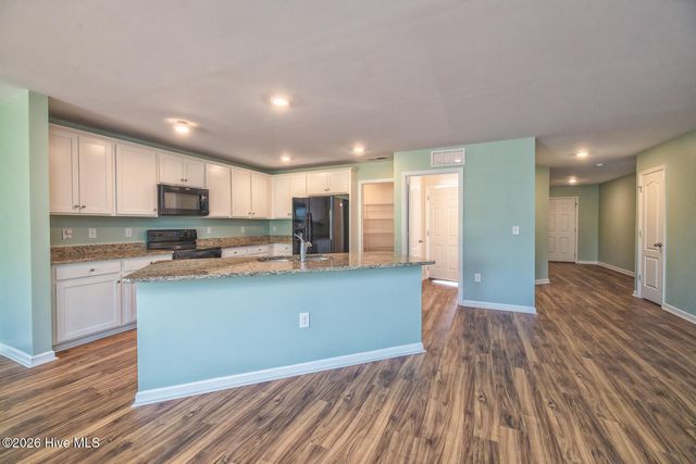 7217 Cameron Trace Drive, Wilmington, NC 28411