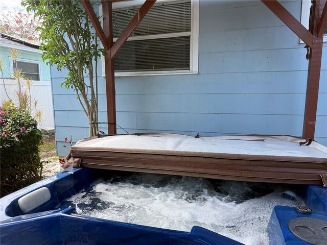 1428 38TH AVENUE N, St Petersburg, FL 33704