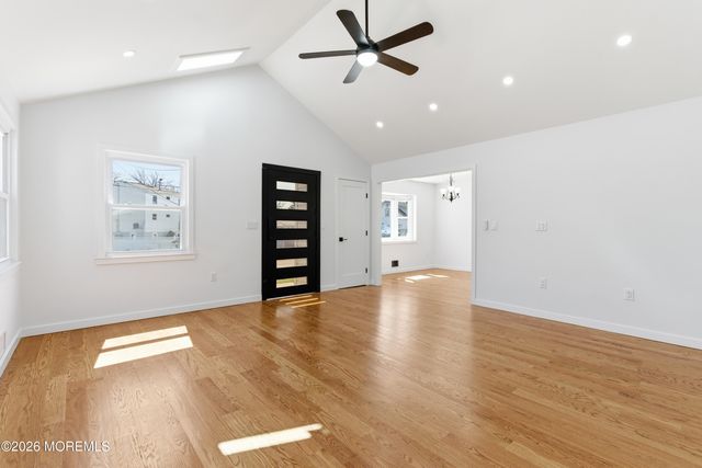 52 Pomona Boulevard, Keyport, NJ 07735