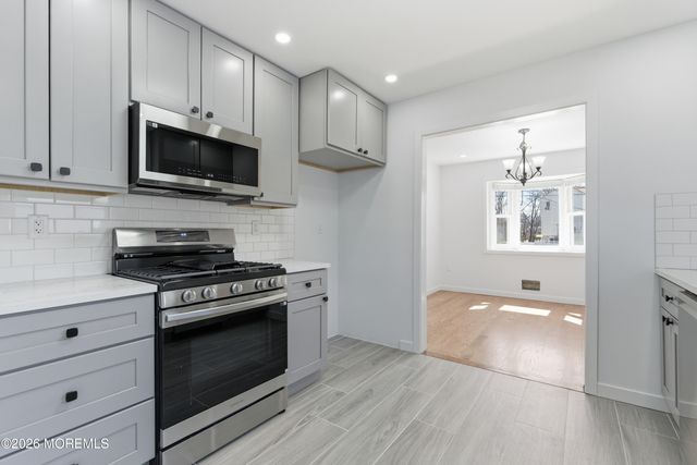 52 Pomona Boulevard, Keyport, NJ 07735