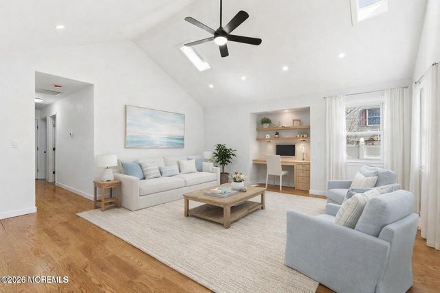 52 Pomona Boulevard, Keyport, NJ 07735