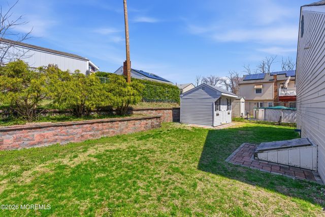 52 Pomona Boulevard, Keyport, NJ 07735