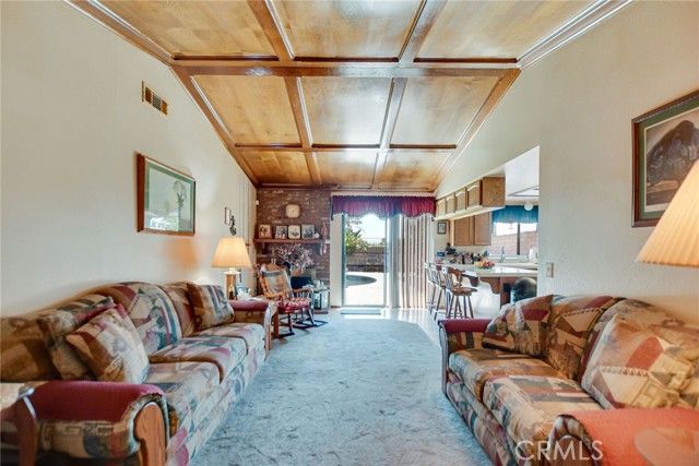 2855 Piedmont Drive, Highland, CA 92346