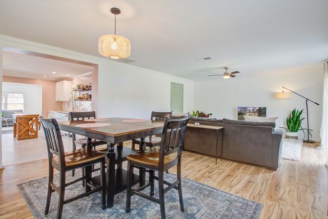 2900 Otranto Road, North Charleston, SC 29406