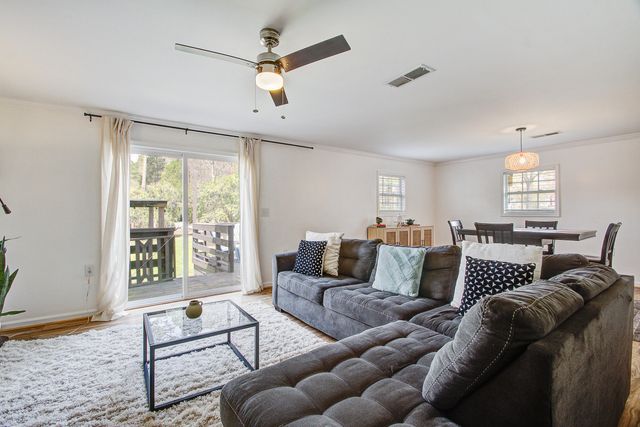 2900 Otranto Road, North Charleston, SC 29406