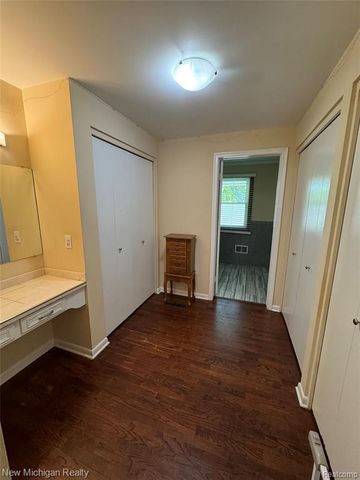 6139 Pebbleshire Circle, Grand Blanc, MI 48439