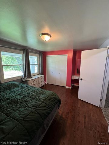 6139 Pebbleshire Circle, Grand Blanc, MI 48439
