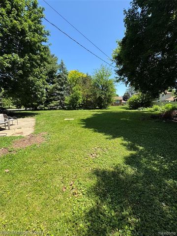 6139 Pebbleshire Circle, Grand Blanc, MI 48439