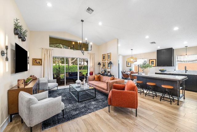 6847 Viale Elizabeth, Delray Beach, FL 33446