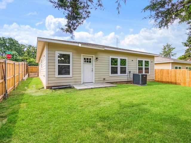 2963 Simpson Stuart Road, Dallas, TX 75241