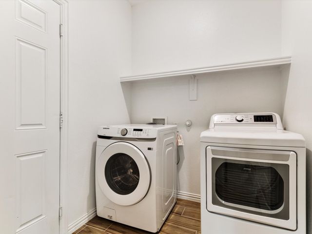 2963 Simpson Stuart Road, Dallas, TX 75241