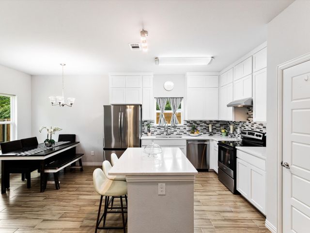 2963 Simpson Stuart Road, Dallas, TX 75241