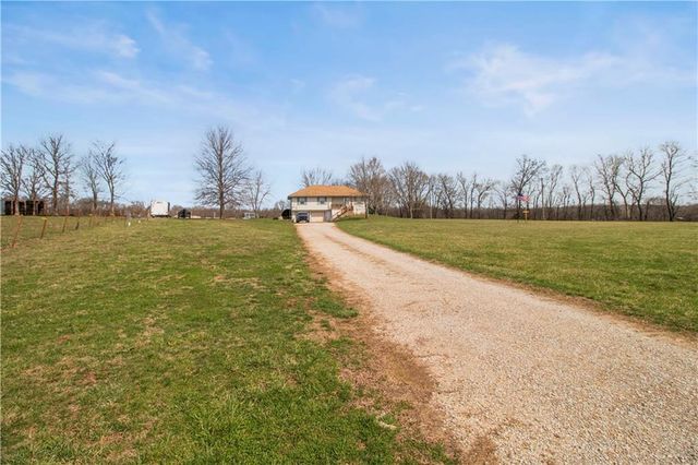 3308 E 303rd Street, Cleveland, MO 64734