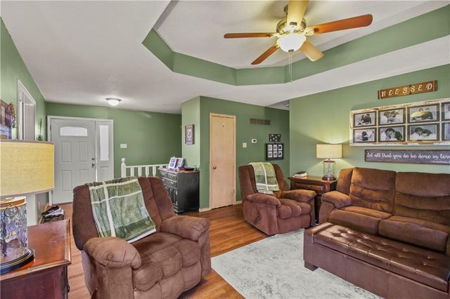 3308 E 303rd Street, Cleveland, MO 64734