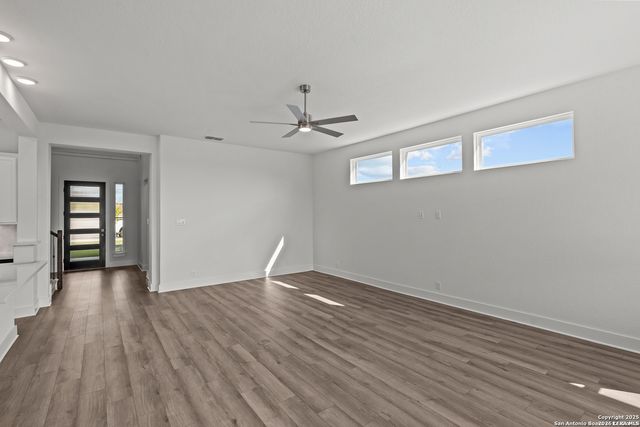 413 HINSDALE RUN, Cibolo, TX 78108