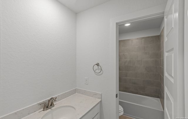 413 HINSDALE RUN, Cibolo, TX 78108