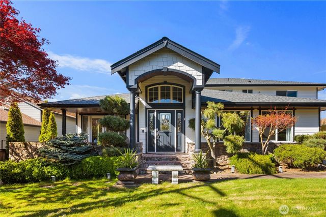 814 N 32nd Street, Renton, WA 98056