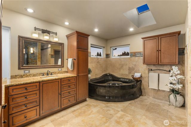 814 N 32nd Street, Renton, WA 98056