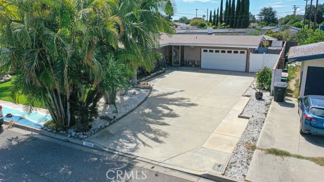 12301 Moana Way E, Garden Grove, CA 92840