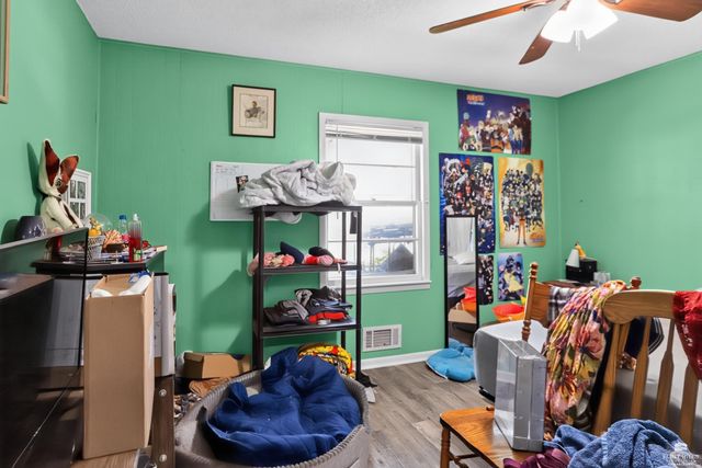 2063 Tecumseh, Manhattan, KS 66502