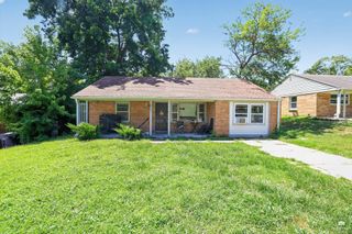 2063 Tecumseh, Manhattan, KS 66502