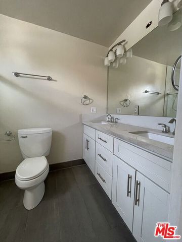 5048 Enfield Avenue, Encino (los Angeles), CA 91316