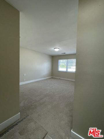 5048 Enfield Avenue, Encino (los Angeles), CA 91316