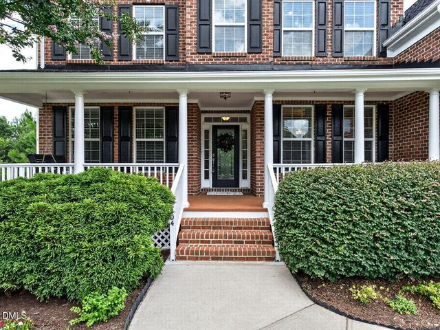 404 Crooked Pine Drive, Cary, NC 27519