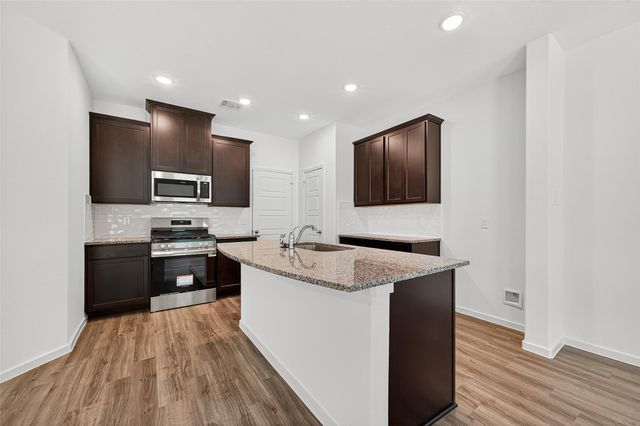 10288 Badger Run Lane, Magnolia, TX 77354