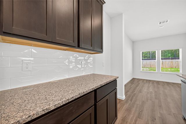 10288 Badger Run Lane, Magnolia, TX 77354