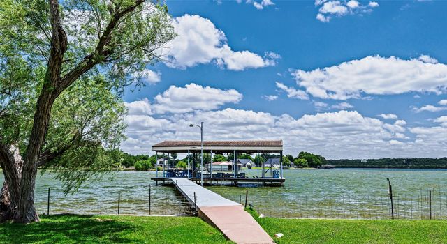 4208 Indian Creek Court, Granbury, TX 76049