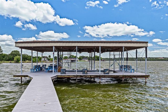 4208 Indian Creek Court, Granbury, TX 76049