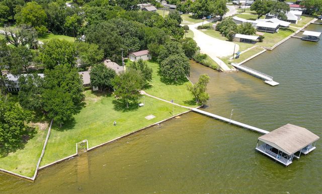 4208 Indian Creek Court, Granbury, TX 76049