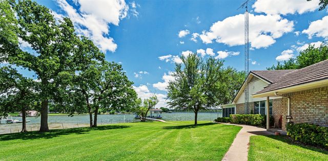 4208 Indian Creek Court, Granbury, TX 76049