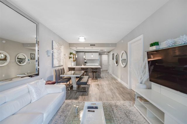 801 S Miami Avenue 3706, Miami, FL 33130