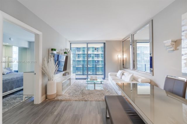 801 S Miami Avenue 3706, Miami, FL 33130