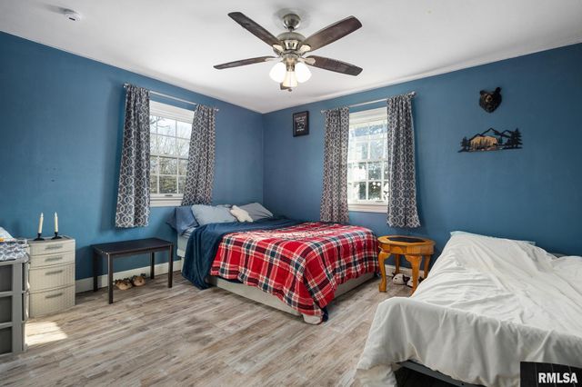 224 E NORTH LAKEVIEW Drive, East Peoria, IL 61611