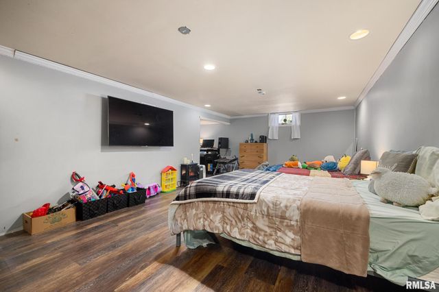 224 E NORTH LAKEVIEW Drive, East Peoria, IL 61611