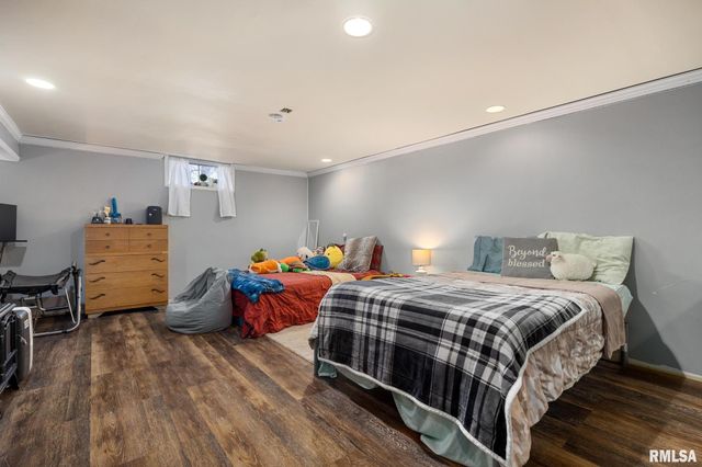 224 E NORTH LAKEVIEW Drive, East Peoria, IL 61611