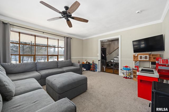 224 E NORTH LAKEVIEW Drive, East Peoria, IL 61611