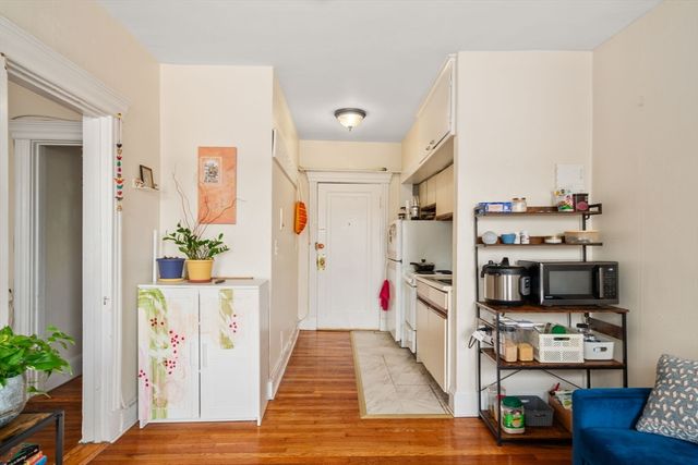 70 Strathmore Road 10A, Boston, MA 02135