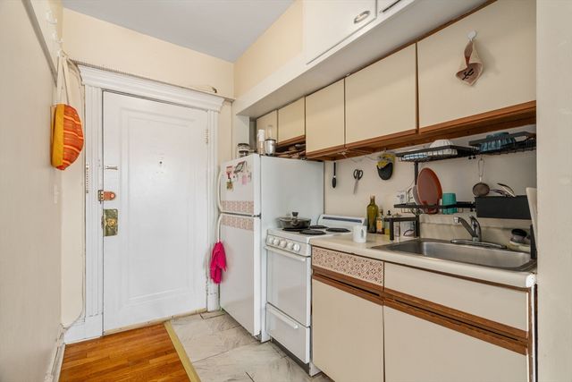 70 Strathmore Road 10A, Boston, MA 02135