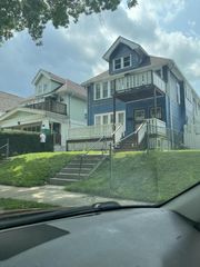 2941 N 26th STREET #2943, Milwaukee, WI 53206