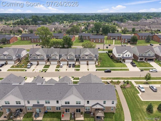 8678 Pioneer Street 9, Washington, MI 48094