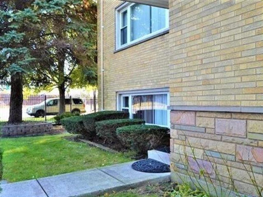 10300 S Avenue F Avenue G, Chicago, IL 60617