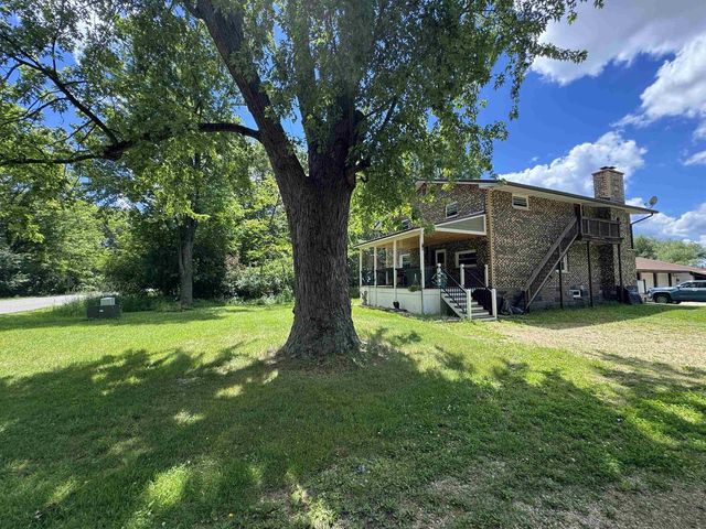 N5095 Town Hall Road, Montello, WI 53949