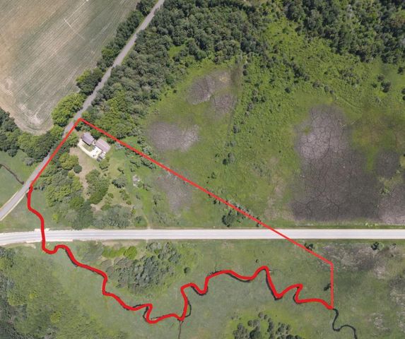 N5095 Town Hall Road, Montello, WI 53949